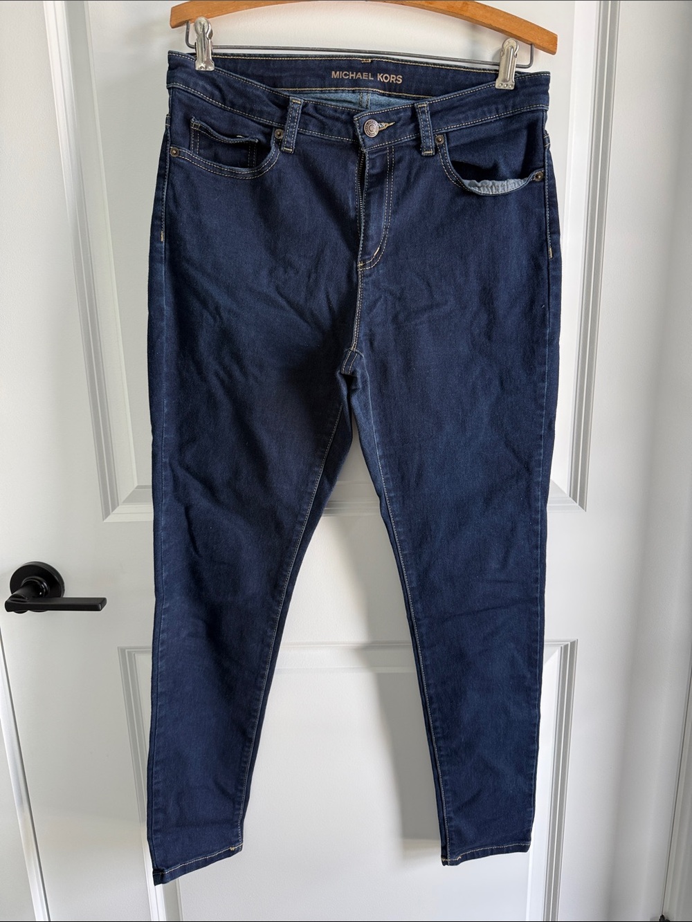 Michael Kors Dark Denim, Mid Rise Skinny Stretch Jeans - 10